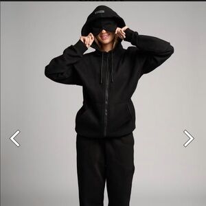 COMFRT AIRPLANE MODE HOODIE!!!! SZ Medium! New!!!!